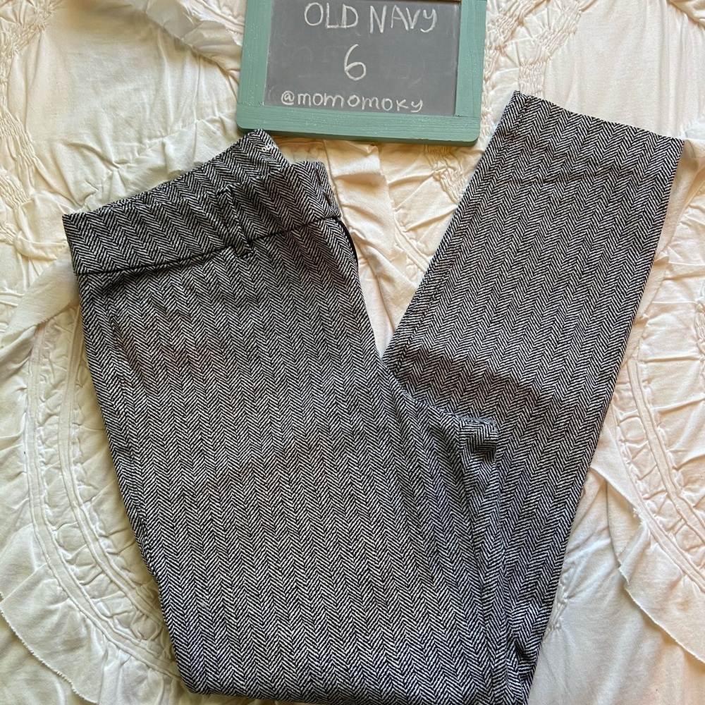 SOLD Old Navy Pixie Ankle 6